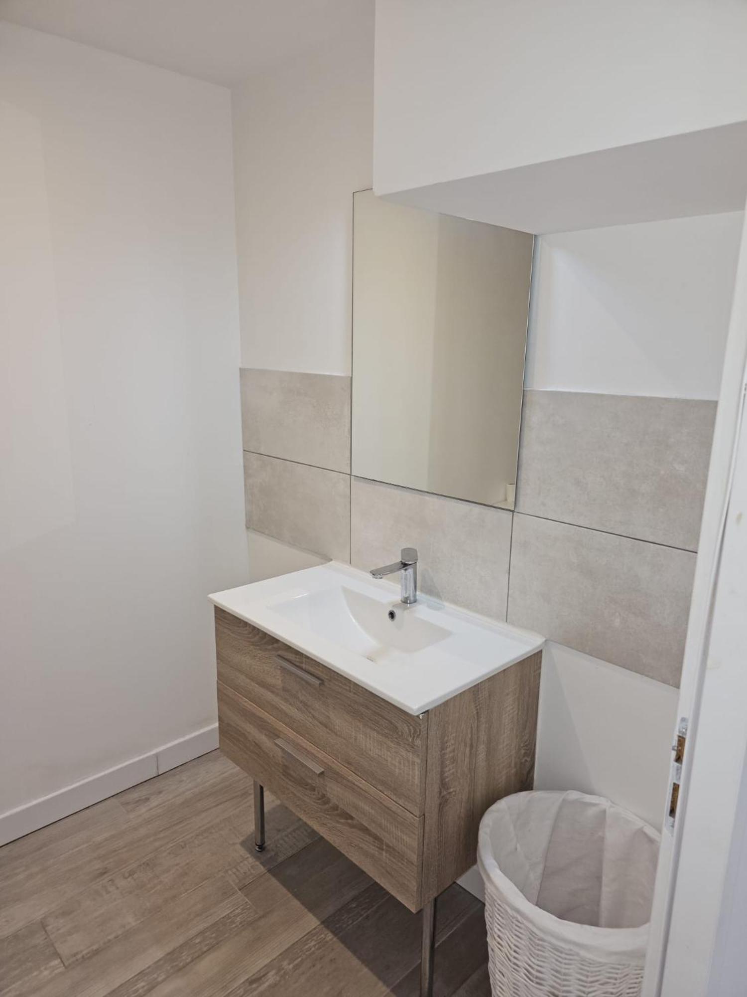Spacieux T2, Residence Charles Trenet 나르본 외부 사진